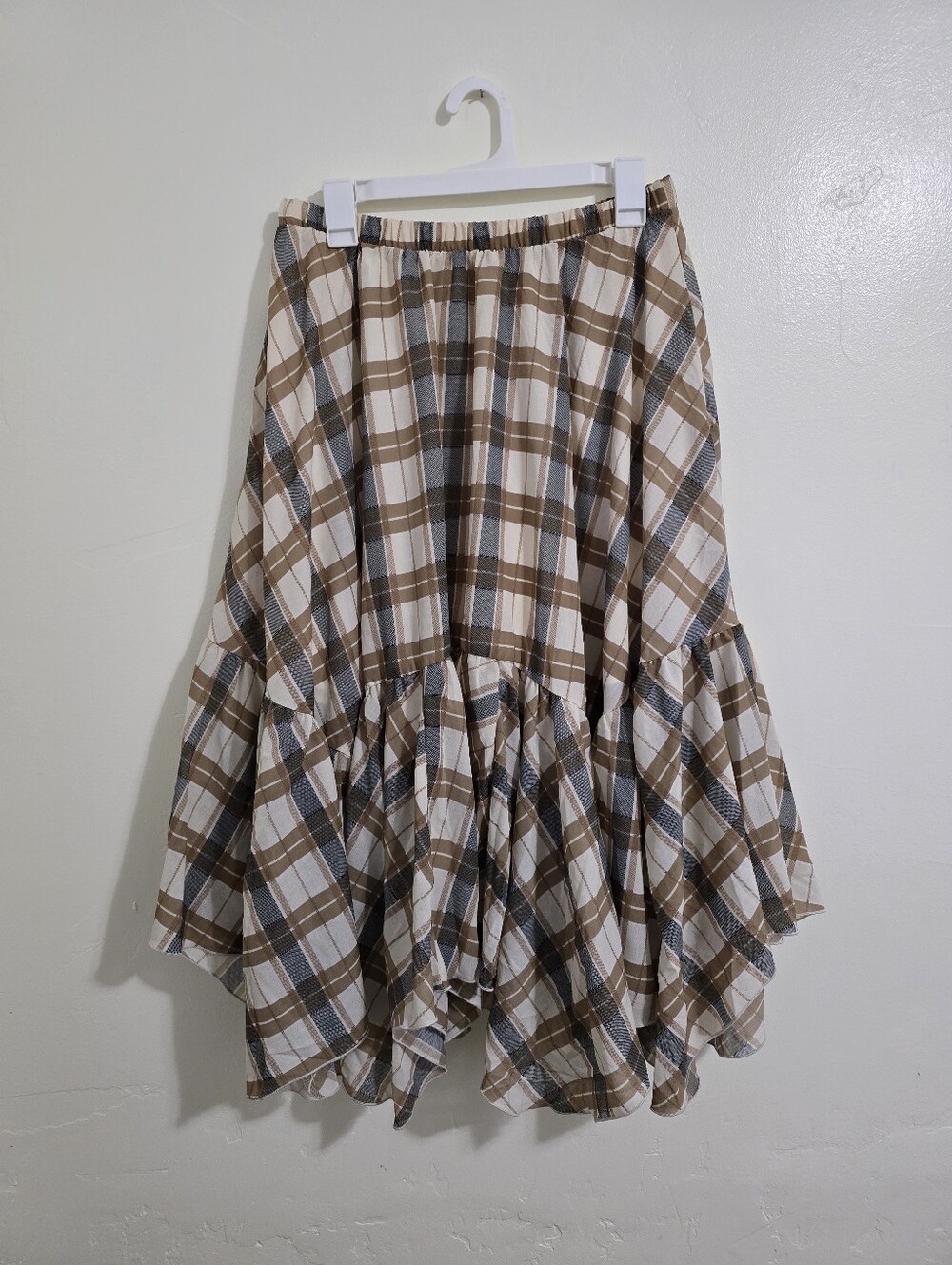 Blu Pepper Asymmetric Tiered Brown Plaid Midi Skirt Size L Handkerchief Hem